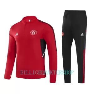 Manchester United Trenings Collegegenser Barn 2022-23 Rød Manchester United Trenings Collegegenser Barn 2022-23 Rød