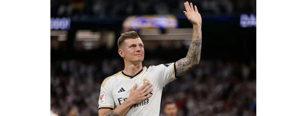 Ære og farvel, Kroos siste sats Ære og farvel, Kroos siste sats