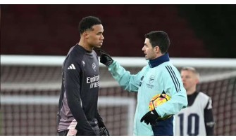 Det røde og hvite hjertet: Arsenals 12. mann, et landskap smidd av tro